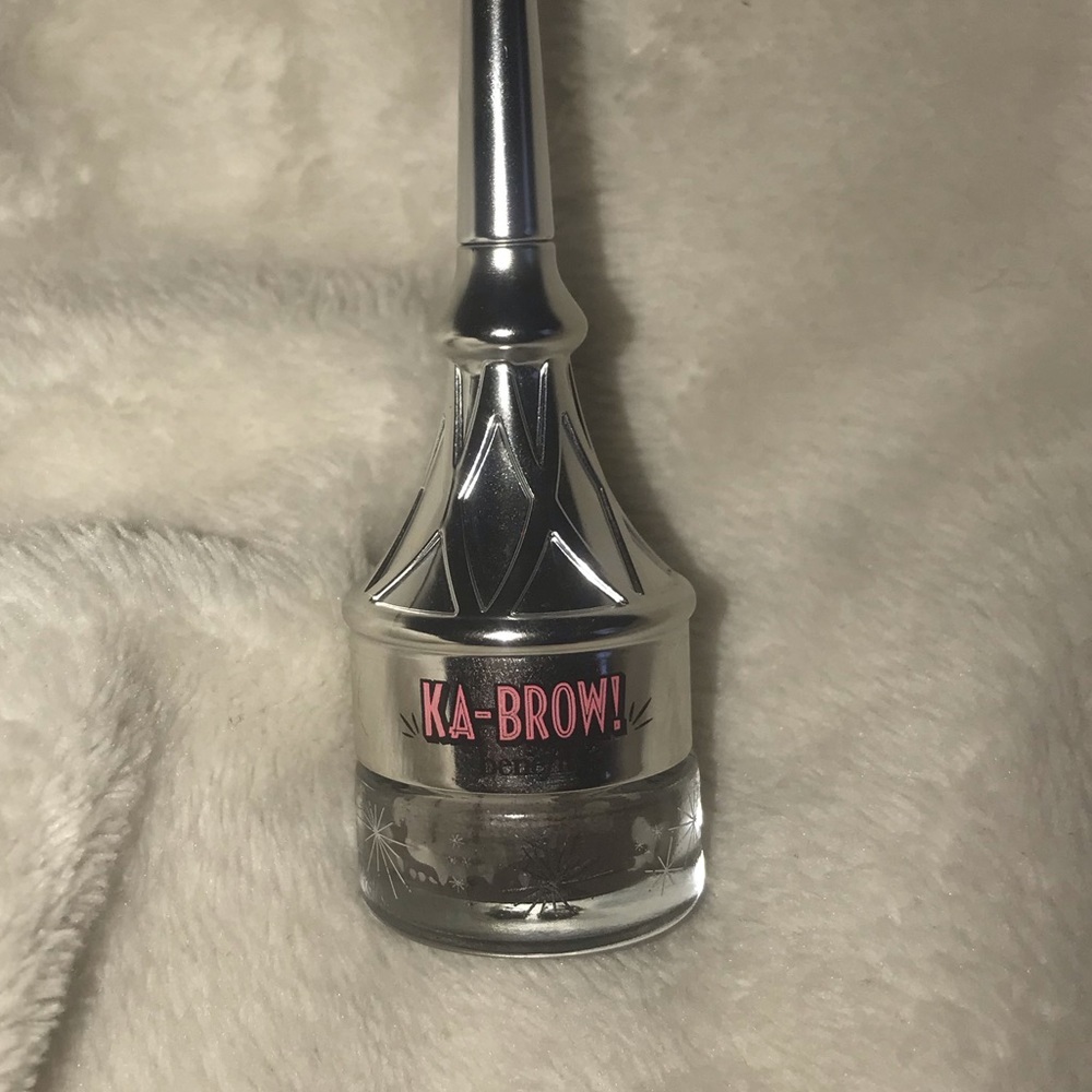 Ka-BROW! Cream-Gel Eyebrow Color with Brush